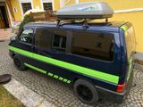 Volkswagen T4 Caravelle mit (Bett)  Dachbox  und TÜV - Volkswagen T4: Bett
