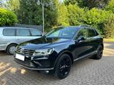 Volkswagen Touareg 3.0 V6 TDI Tiptronic Executive Edition  - VW Touareg von privat