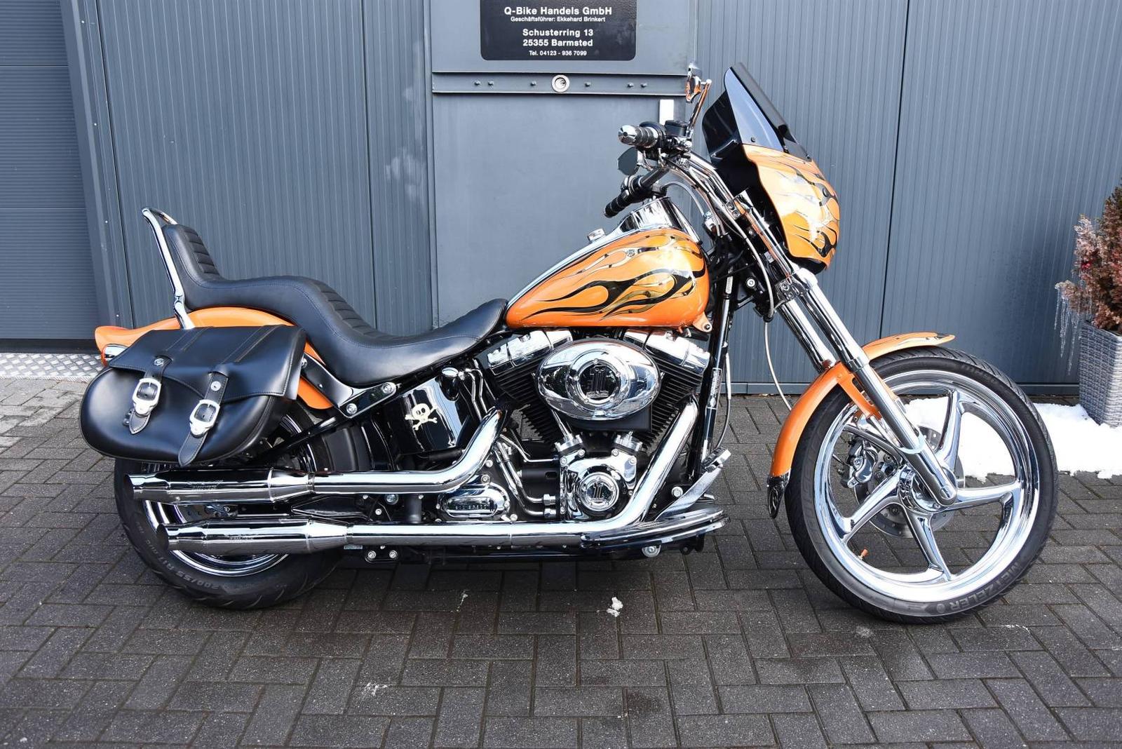 Harley-Davidson Softail Cross Bones