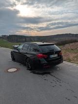 BMW 320d Touring Sport Line Automatic  - BMW 320 mit Diesel-Antrieb: Head-Up Display, Kombi
