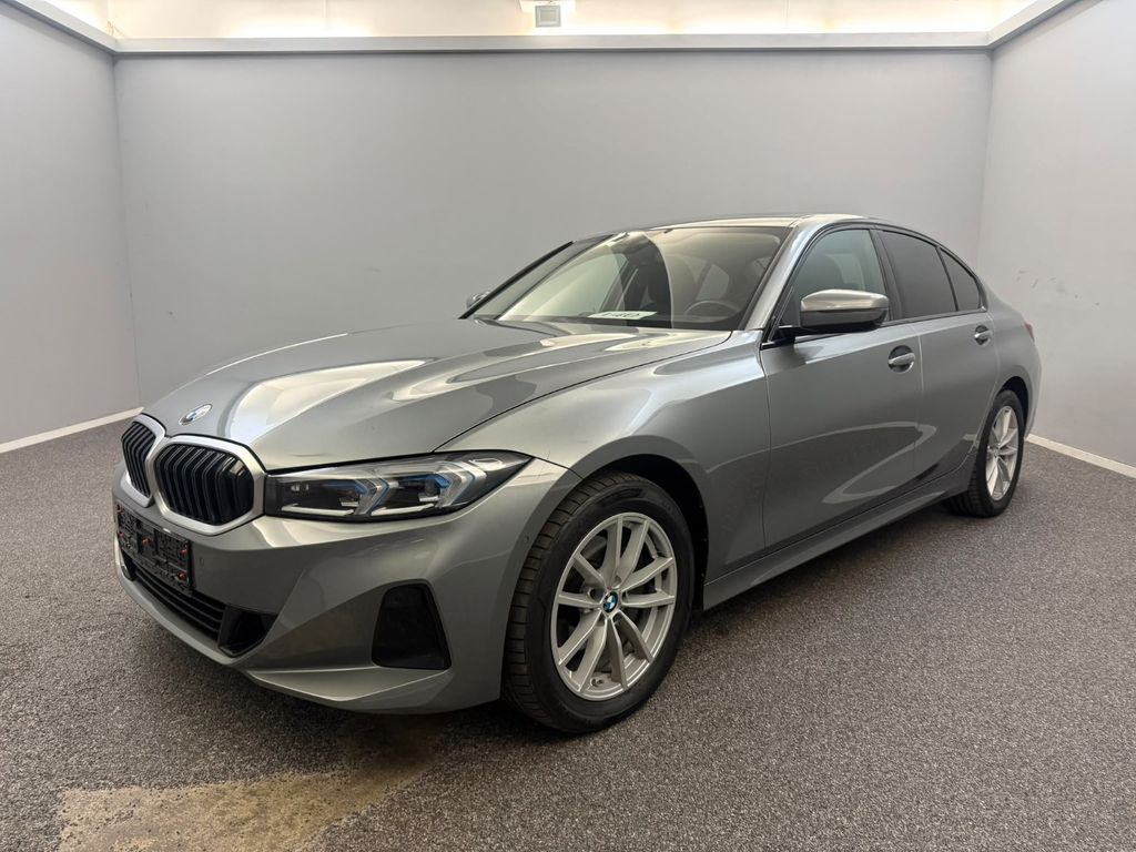 Image of BMW 320