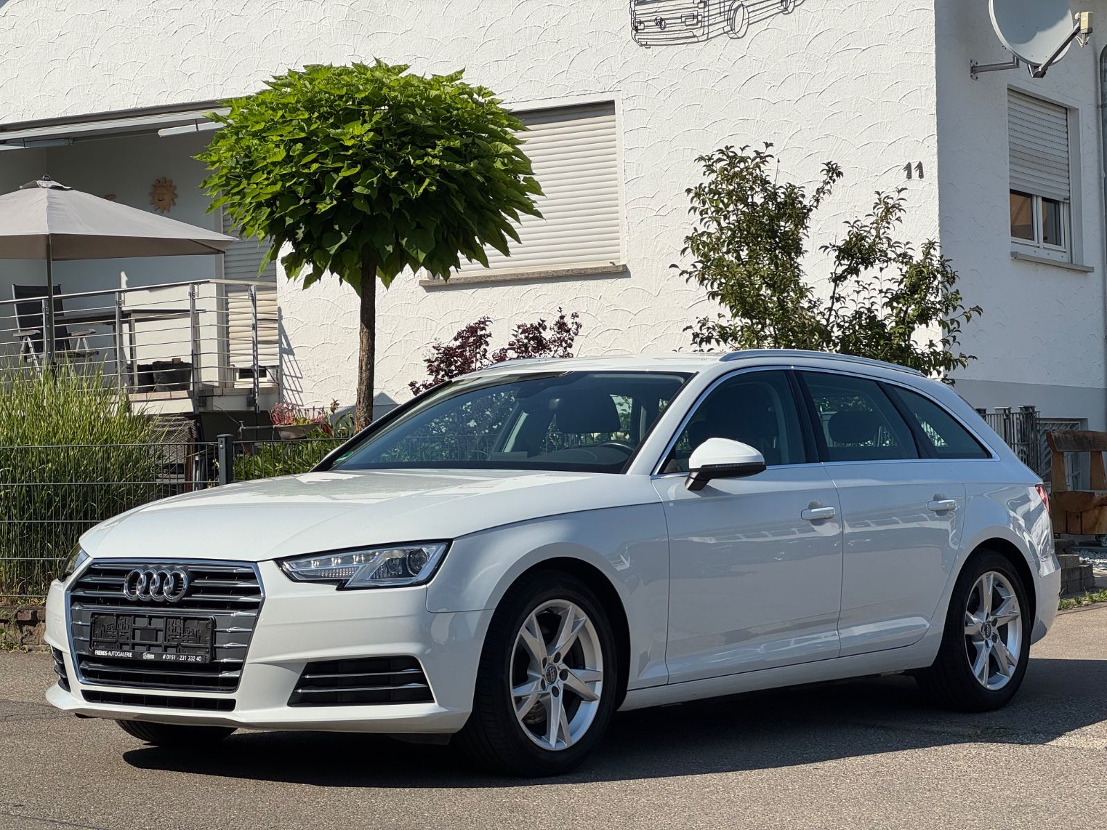 AUDI A4 Avant sport ultra 2.0*GARANTIE*SCHECKHEFT*