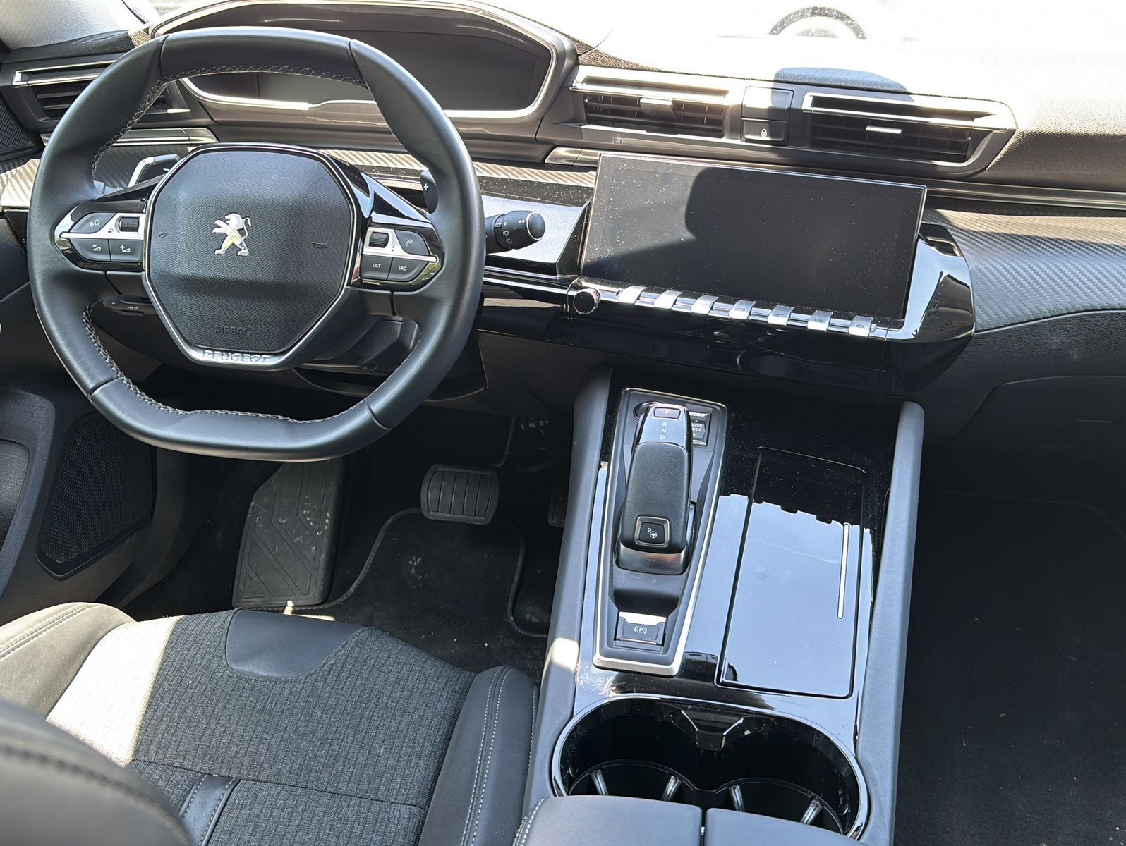 Fahrzeugabbildung Peugeot 508  PureTech 180 EAT8 Allure