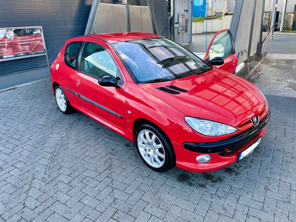 Peugeot 206