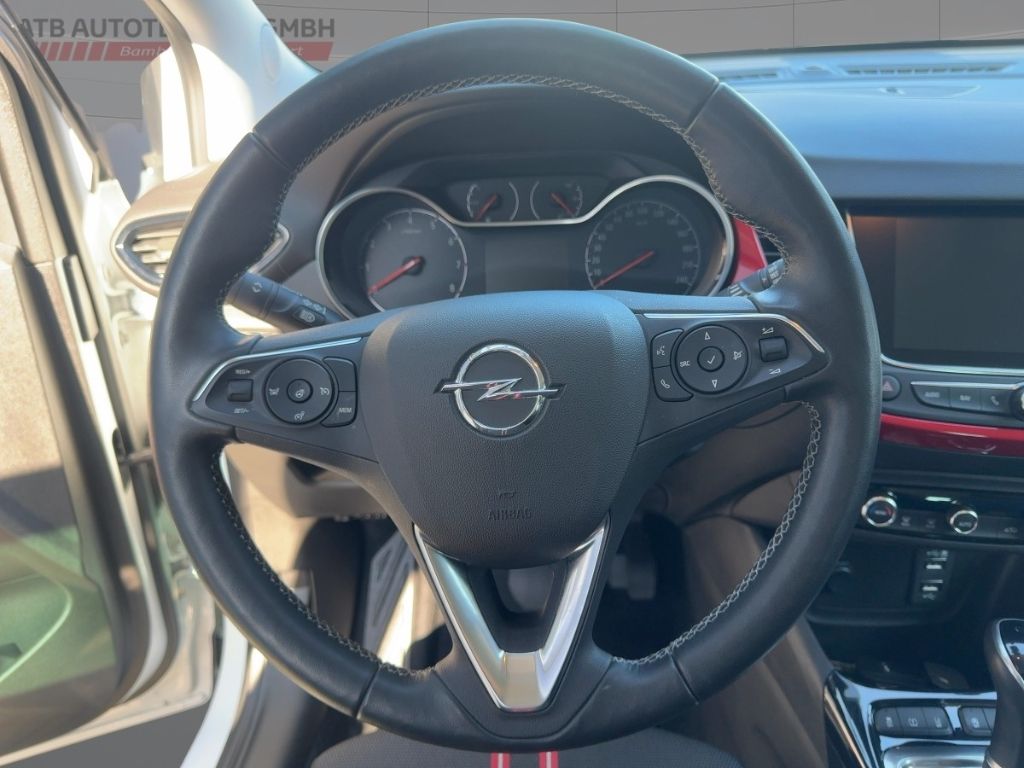 Fahrzeugabbildung Opel Crossland AUTOMATIK  Rückfahrkamera Winterpaket