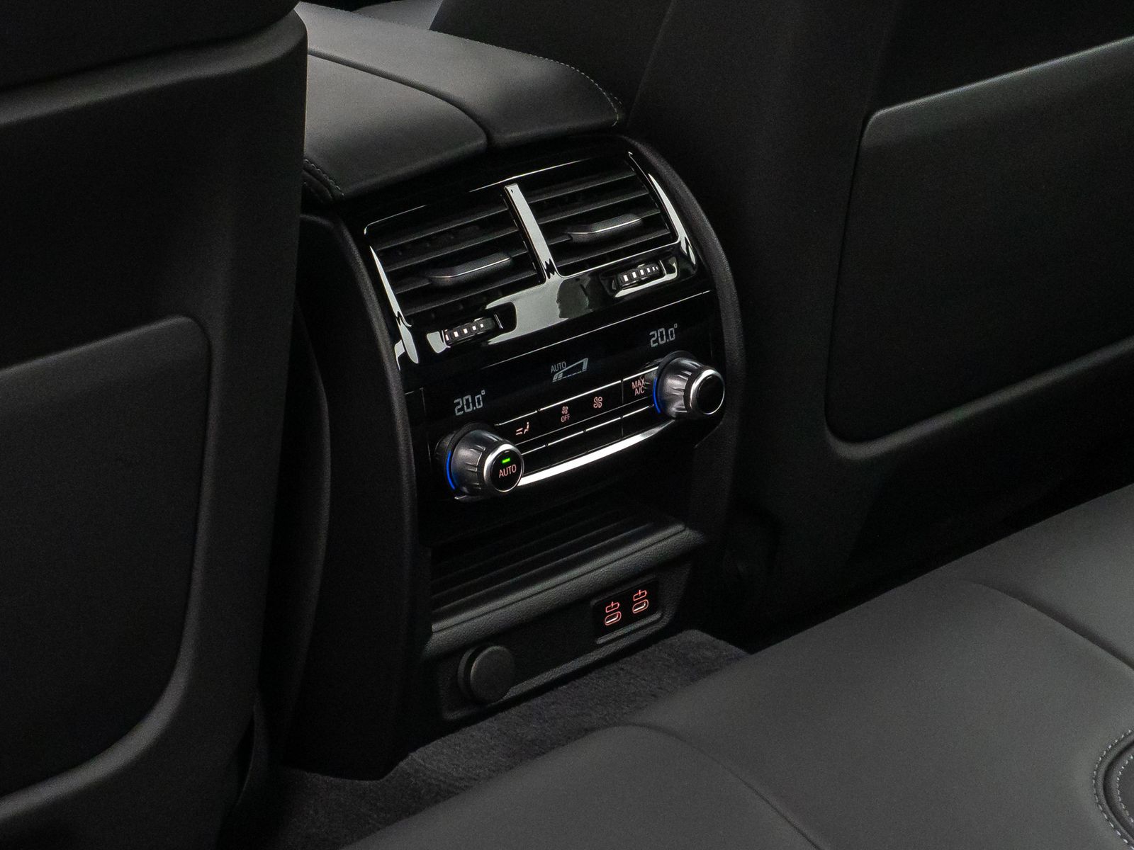 Fahrzeugabbildung BMW M5 Competition xD 360°HUD DAB B&W SoftCl Komfort