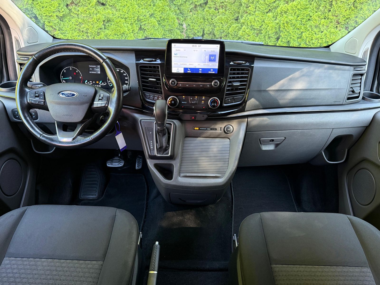 Fahrzeugabbildung Ford Tourneo Custom 320 Aut. L2 BI-XEN+SHZ+CARPLAY+8S