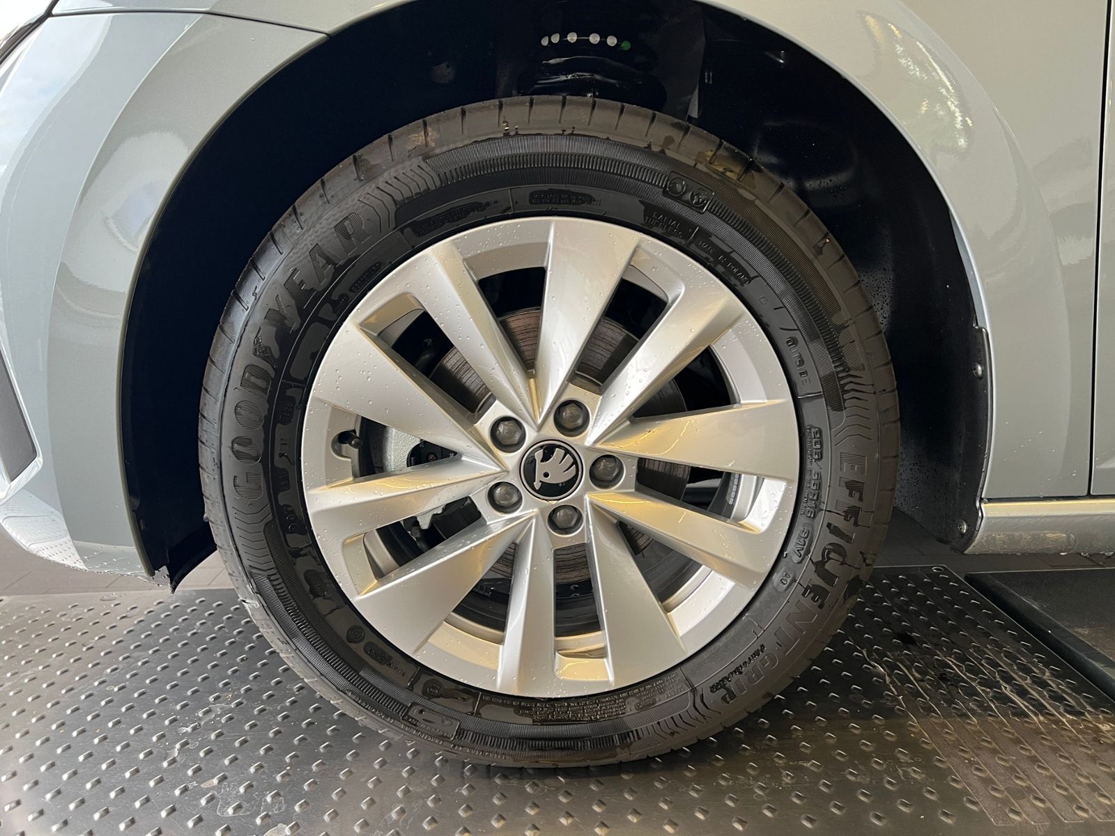 Fahrzeugabbildung SKODA Scala Selection 1.0 TSI DSG *AHK, LED, ACC, Kame