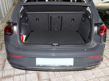 Volkswagen Golf - 10