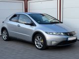 Honda Civic 1.8, Klima, Tempomat, 6-Gang - Honda Civic mit Benzin-Antrieb: Limousine, 1.6