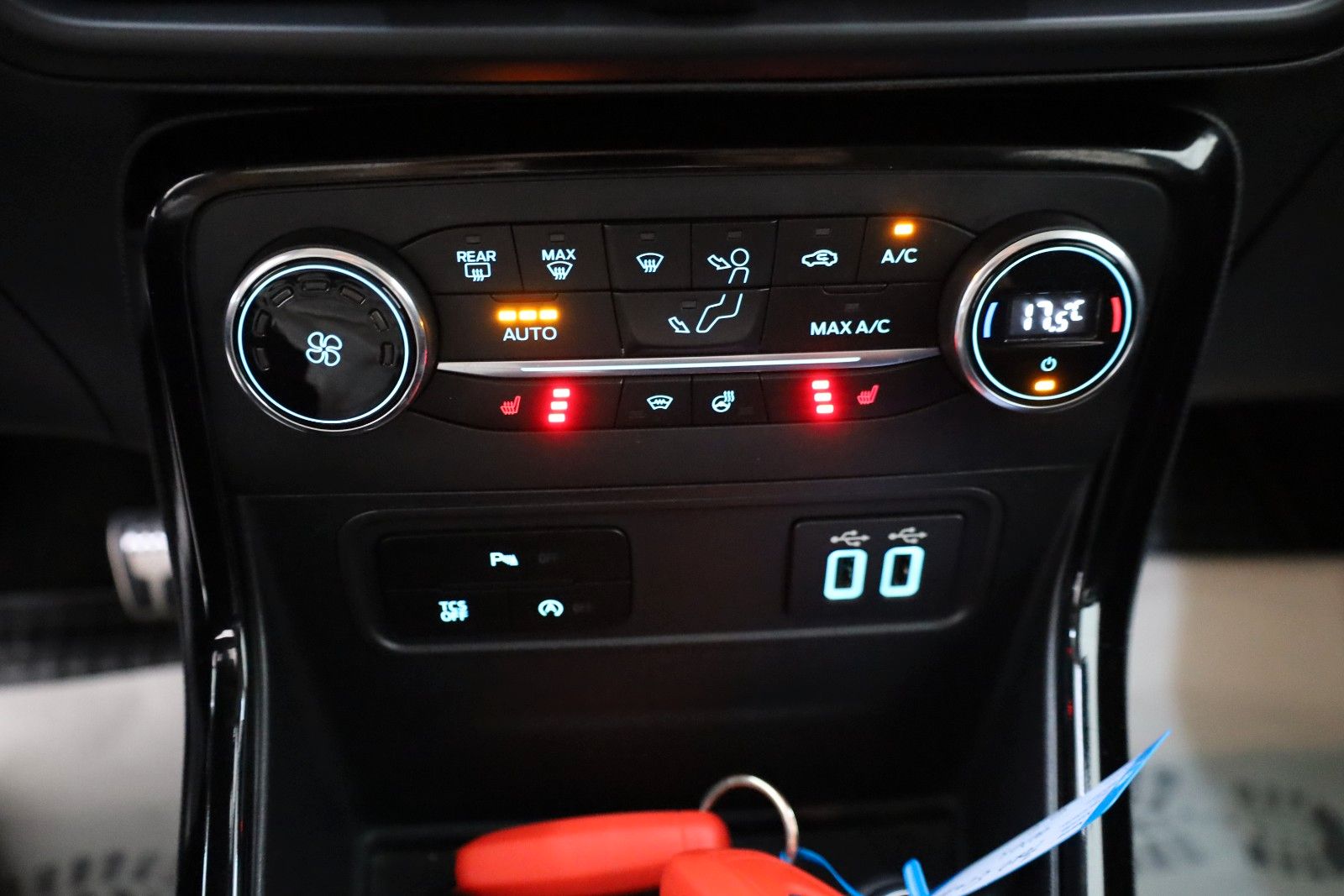 Fahrzeugabbildung Ford EcoSport ST-Line TLeder,Navi,Kamera,AppleCarPlay