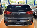 Kia Niro Spirit 1. Hand / Sitzbelüftung / Navigation - silberne Kia Niro