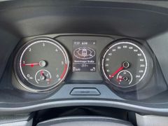 Fahrzeugabbildung Volkswagen T6.1 Transporter 2.0 TDI DSG PDC KLIMA NAVI AHK