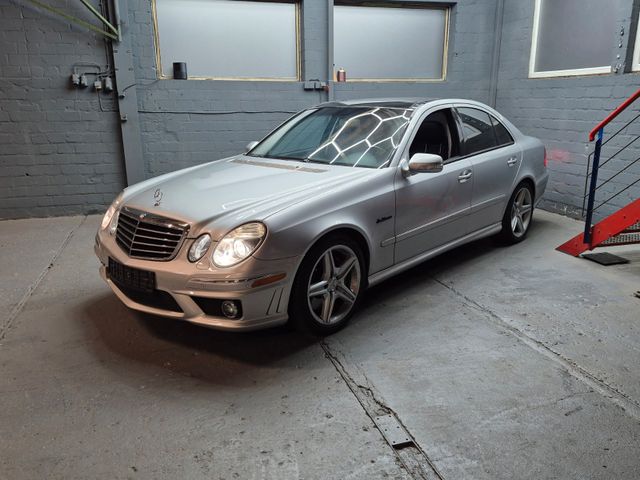 Mercedes-Benz E 63 AMG