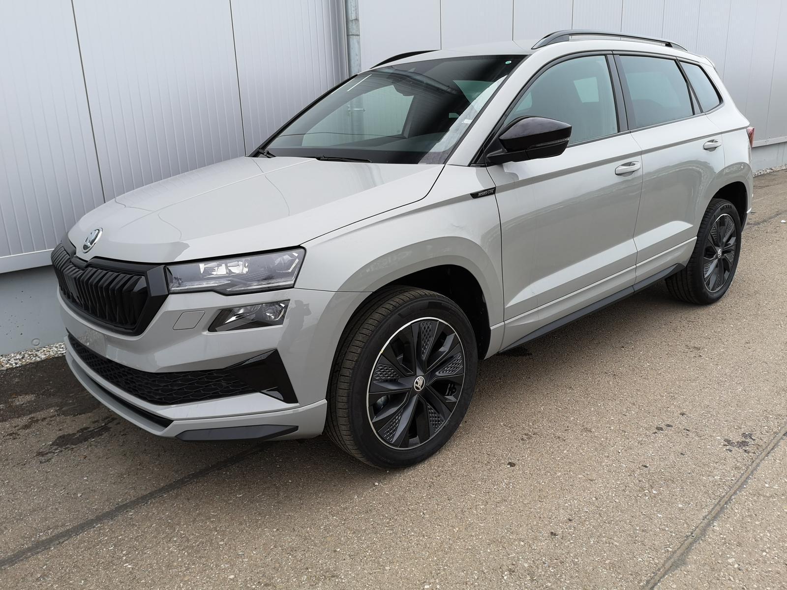 Skoda Karoq Sportline 1.5TSI DSG AHK Matrix ACC Nav...