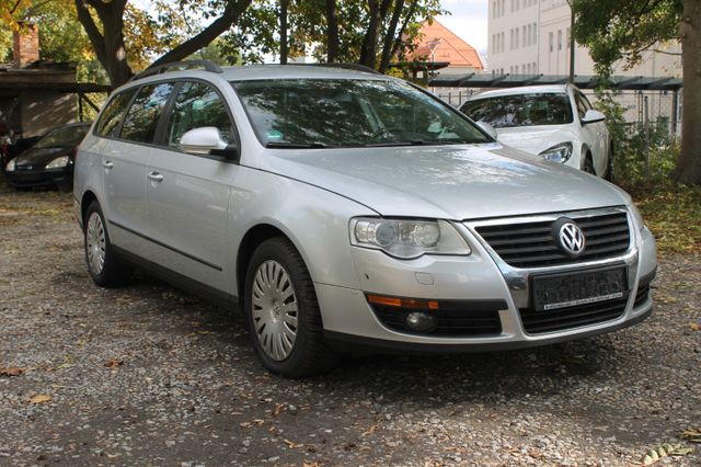 Volkswagen Passat Variant 1.9 TDI DPF Comf SHZ AHK