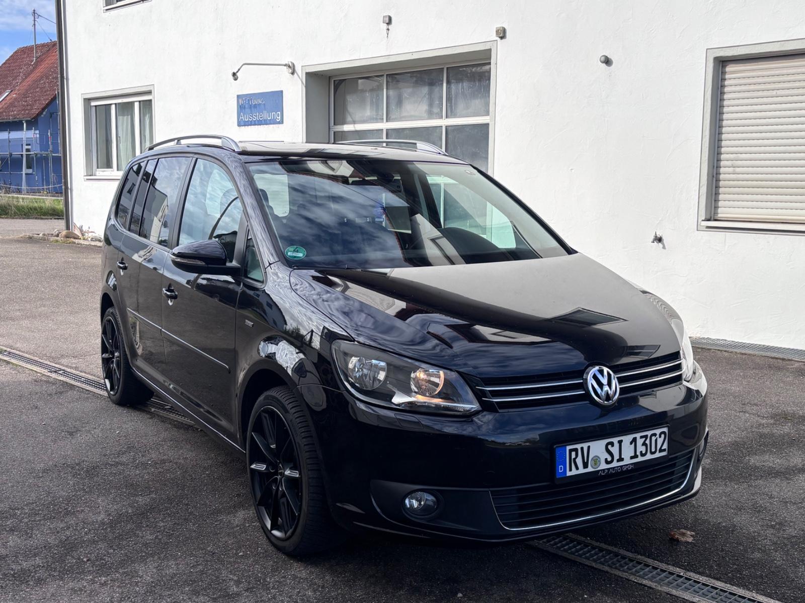 Volkswagen Touran Match*DSG*AHK*Standheizung*