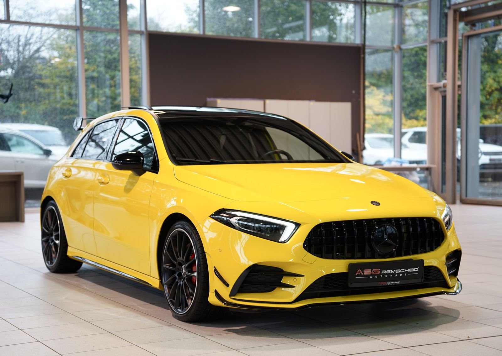 Mercedes Benz A 35 Amg Mercedes Benz A 35 Amg