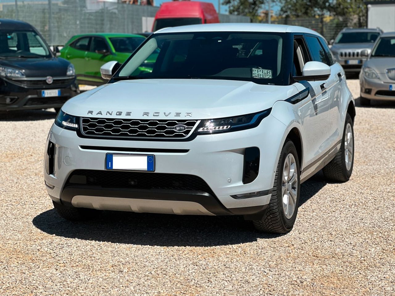 Land Rover Range Evoque 2.0D Auto R-Dynamic imagem 3