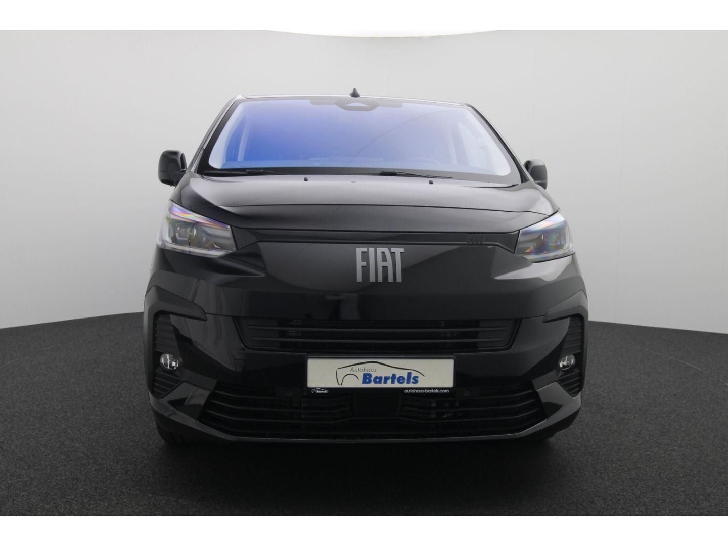 Fahrzeugabbildung Fiat Ulysse series 4 ICON L3 Diesel  Totwinkelass.LED