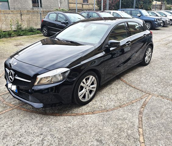 Mercedes-Benz Mercedes-benz A 200 d Automatic Sport KM 90000