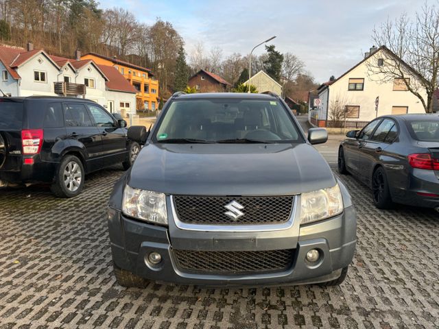 Suzuki Grand Vitara 1.9 DDIS*Allrad*AHK*KlimaA*TÜV*SHZ*