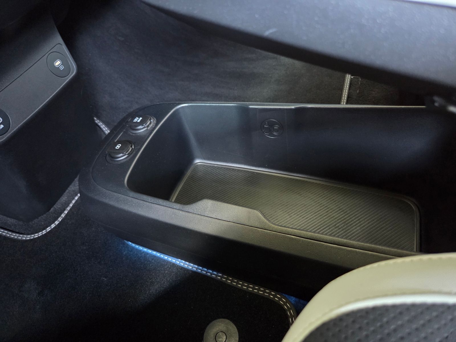Fahrzeugabbildung Kia EV6 GT-Line 77,4 kWh 2WD WP MERIDIAN HUD 360°