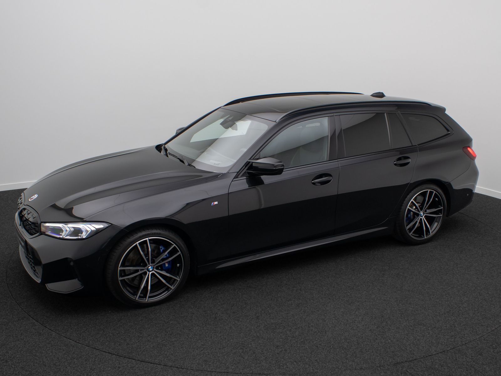 Fahrzeugabbildung BMW M340d xD H/K Kamera DAB HUD Panorama AHK 19Zoll