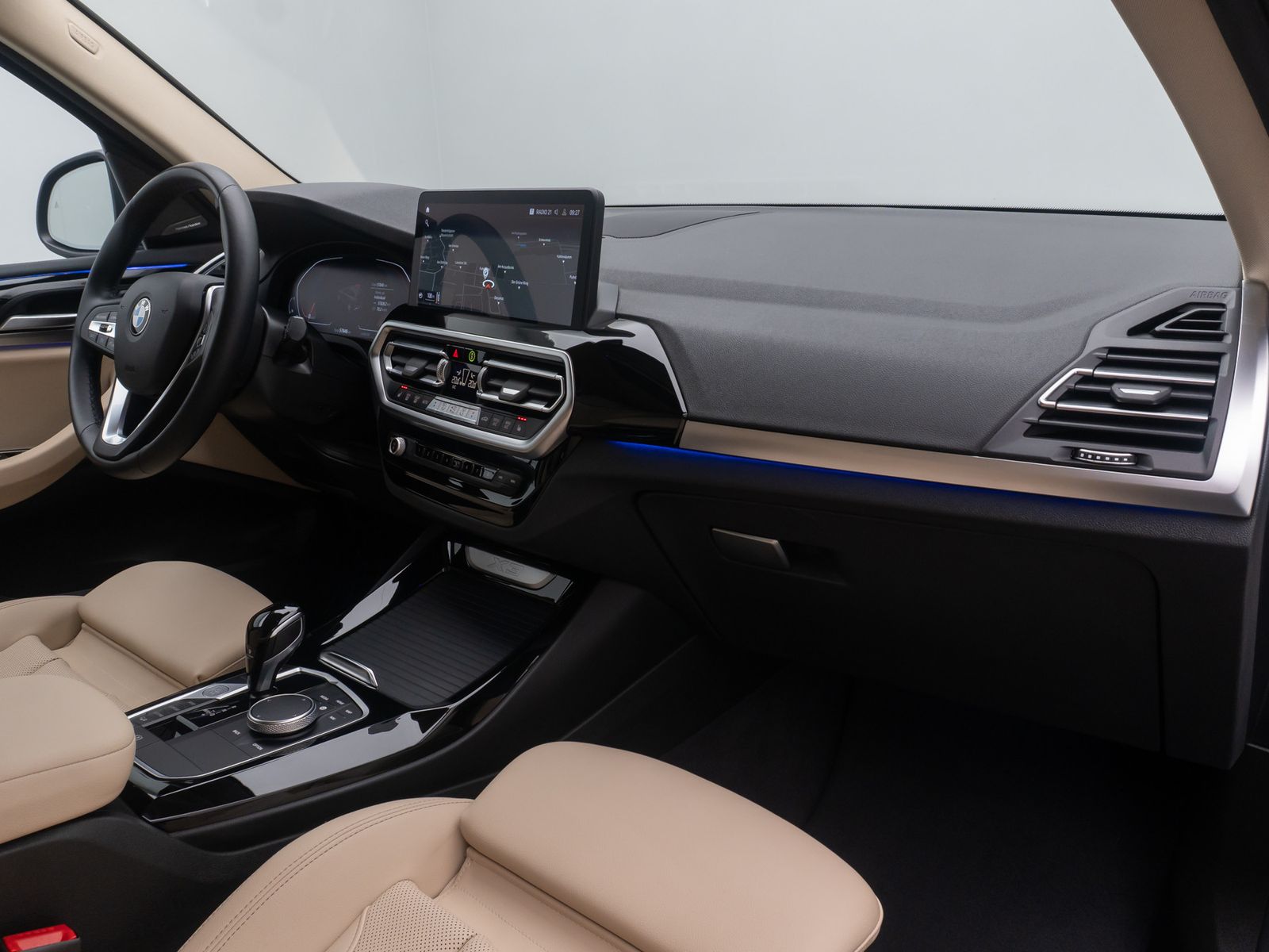 Fahrzeugabbildung BMW X3 xD20d Kamera DAB H/K Leder Sportsitz 18Zoll
