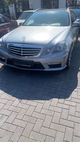 Mercedes-Benz Mercedes E63 AMG 5,5 Biturbo - Mercedes-Benz E 63 AMG aus 2012