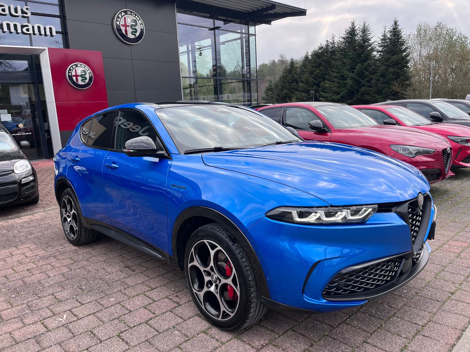 Fahrzeugabbildung Alfa Romeo Tonale Veloce Plug-In-Hybrid AWD