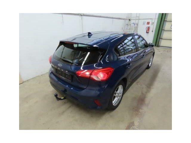 Ford Focus 1.0 EcoBoost Cool&Connect AHK SpoSi LED