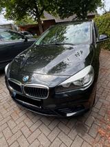 BMW 220i Gran Tourer Sport Line Automatik - BMW 220 Gran Tourer von privat