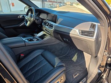 BMW X6 - 12