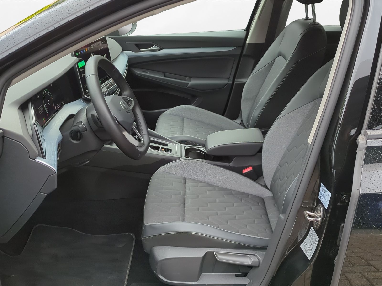 Volkswagen Golf - Bild 2
