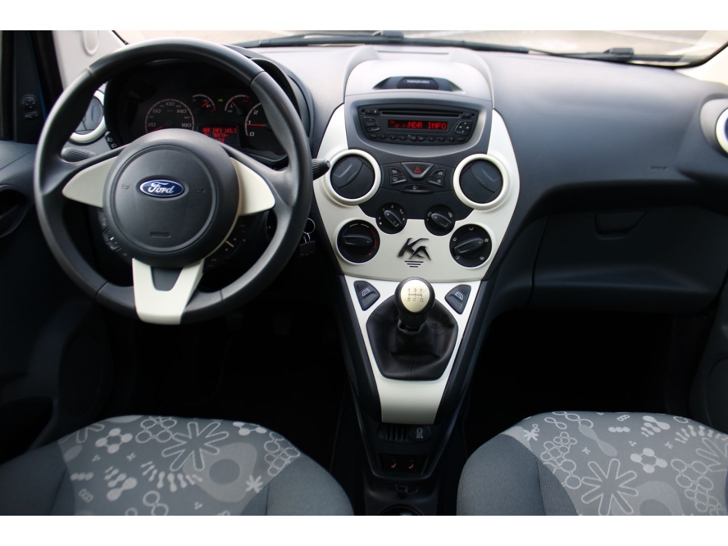 FORD Ka 1.2 Edition Cool & Sound Klima Winter-P. GJR - Image 12