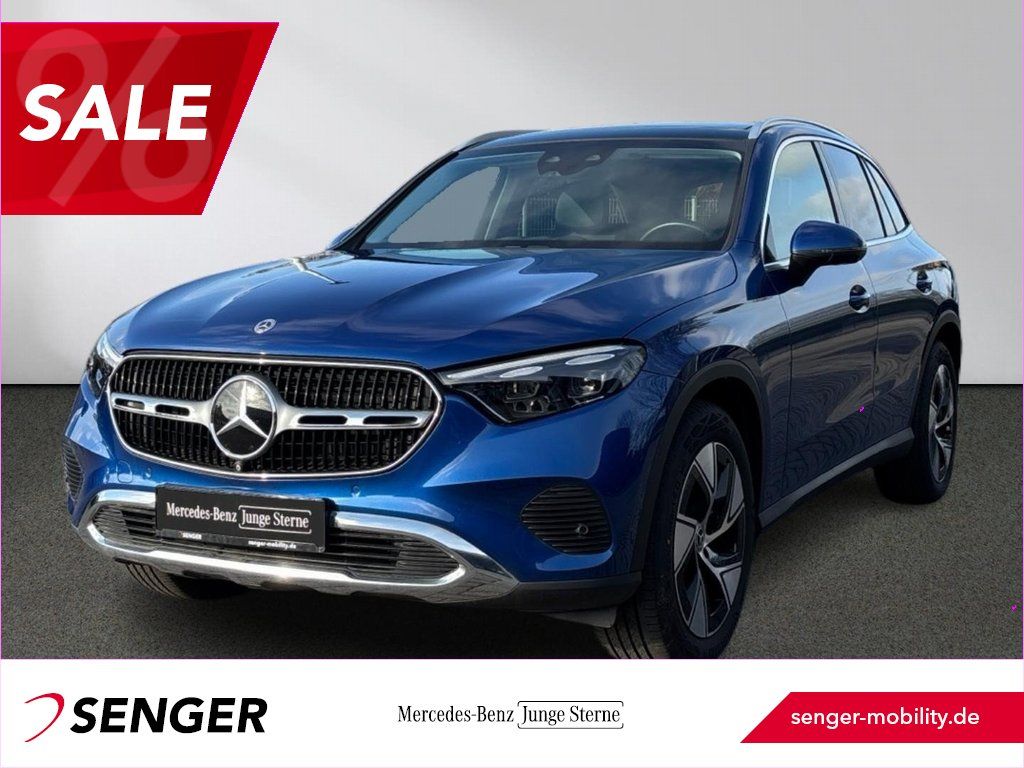 MERCEDES-BENZ GLC 220 d 4M Avantgarde Pano Distronic Burmester