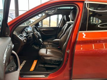 BMW X1 xDrive 20 d xLine *H&K*LED*Navi*