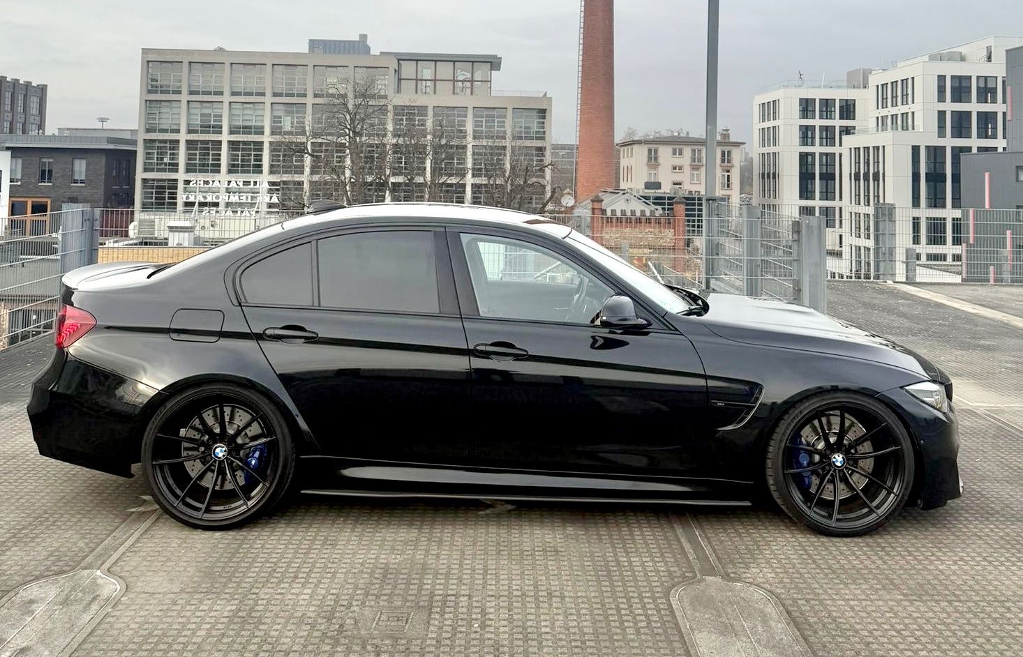 Fahrzeugabbildung BMW M3 Competition*Harman/Kardon+Autom.+Carbon+Voll*