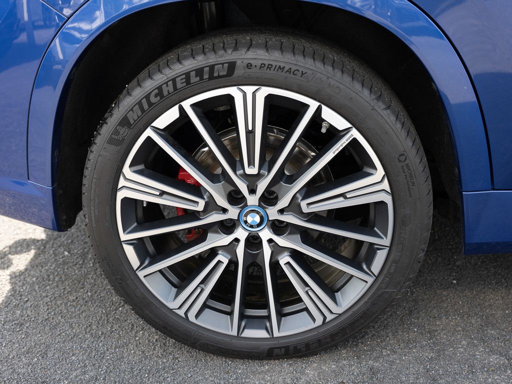 BMW iX1 - Bild 10