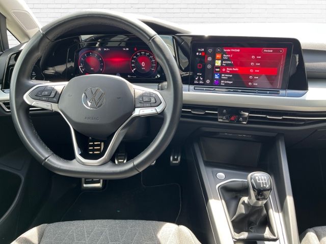 Fahrzeugabbildung Volkswagen Golf Move 1.5 TSI KLIMA LED ALU