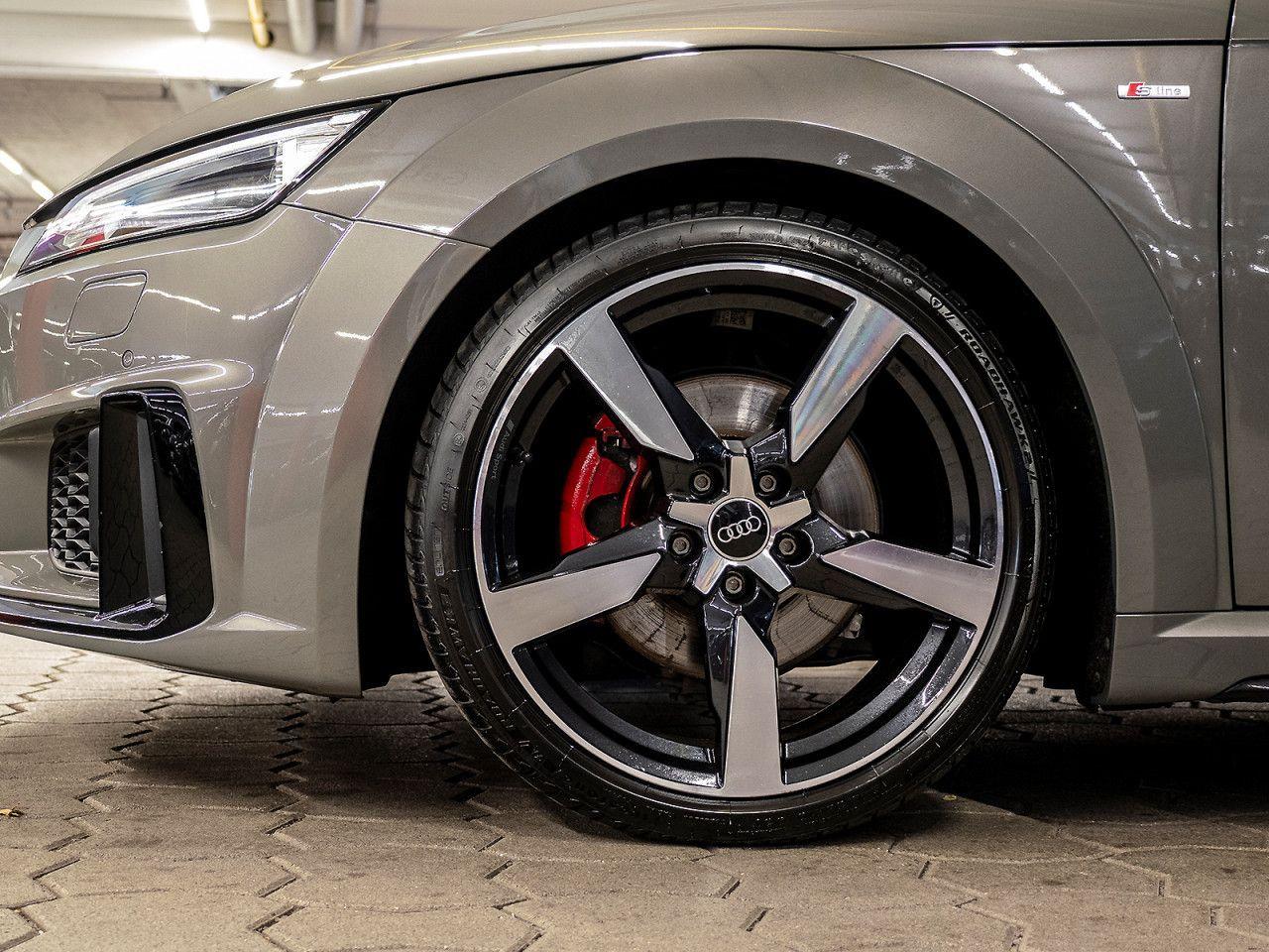 Audi TT Roadster 40 TFSI S line Kamera Keyless 19''