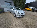 Hyundai i30 1,4 *klima*erst 89000km* - gebrauchte Hyundai i30 aus dem Jahr 2013