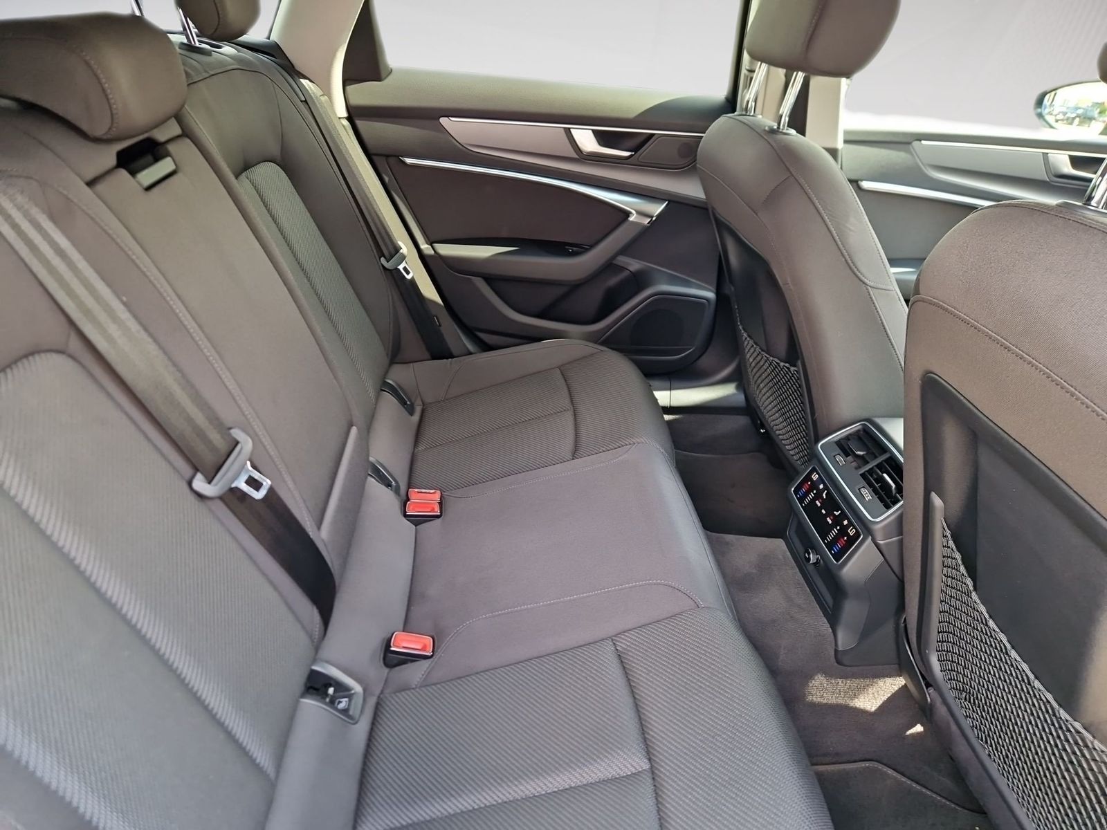 Audi A6 - Bild 10