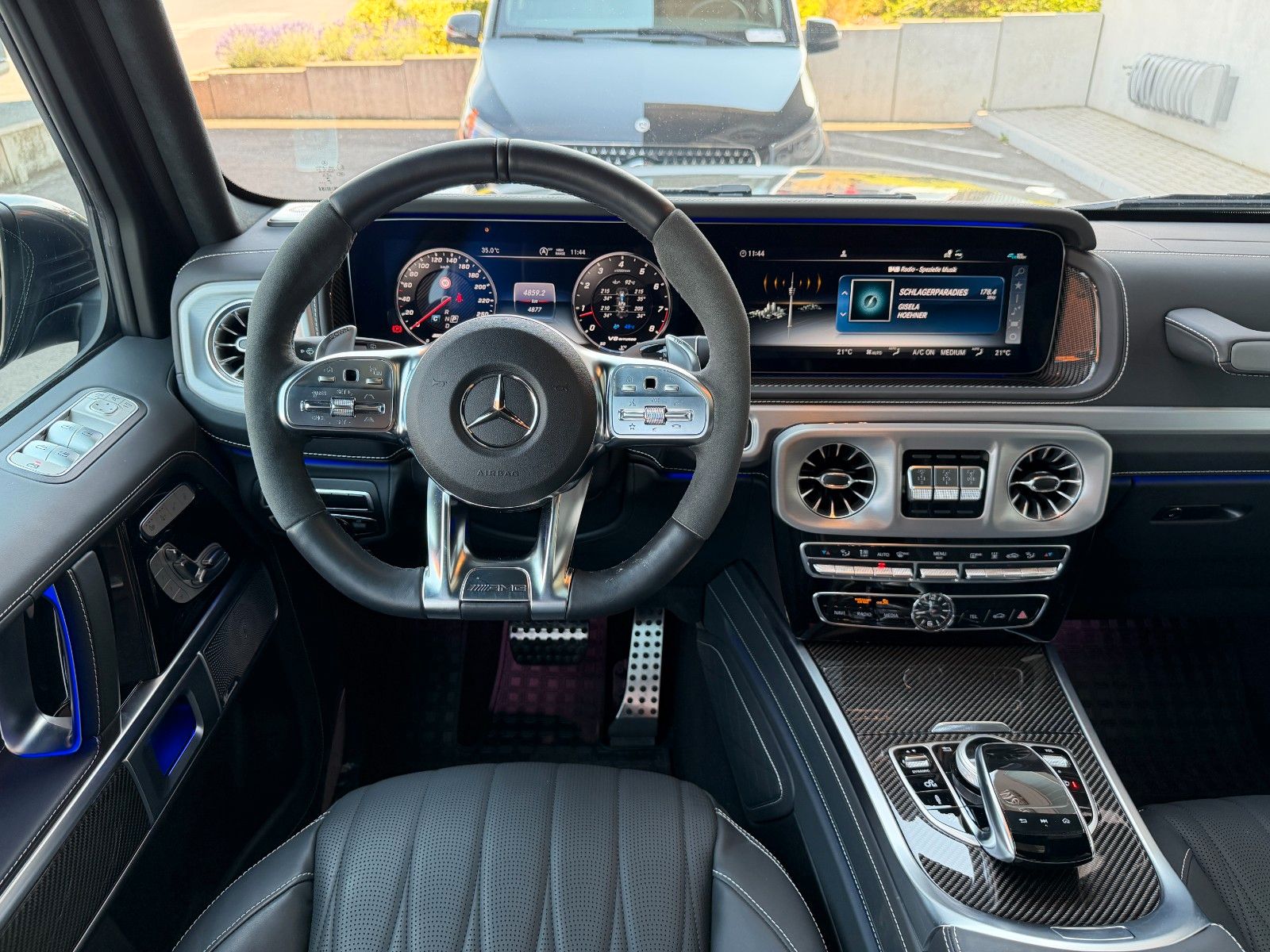 Fahrzeugabbildung Mercedes-Benz G 63 AMG Manufaktur+Drivers+TV+StdH+BURM3D+VOLL