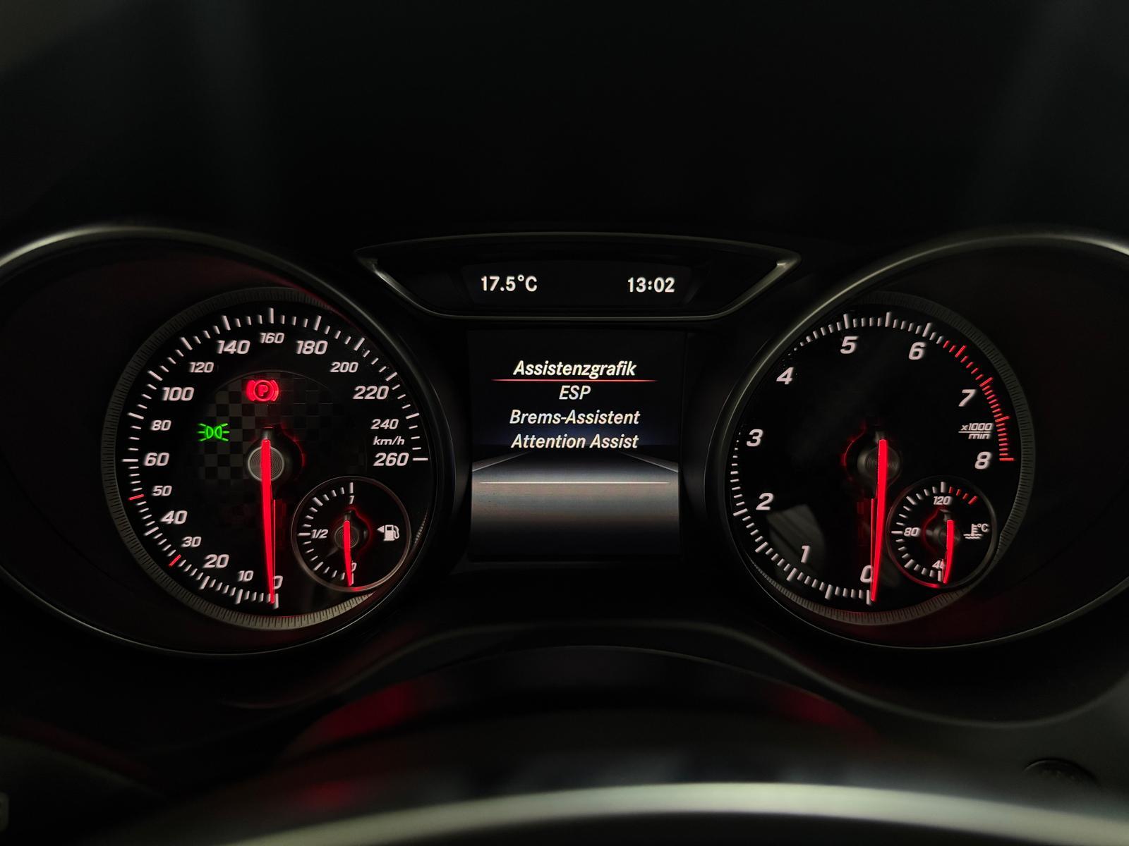 Mercedes-Benz A 180 BE AMG-LINE*PANORAMA*NIGHT*LED*SHZ*2.HAND*
