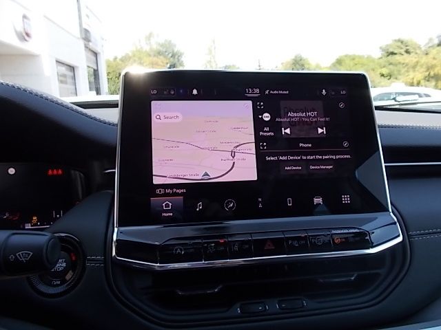 Fahrzeugabbildung Jeep Compass Limited 1.3 MultiAir 4x2 Automatik