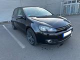 Volkswagen Golf 1.4 TSI 122PS Style Gepflegt, Sitzheizung - Volkswagen Golf: 122 Ps