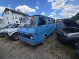 Volkswagen LT - blaue Volkswagen LT