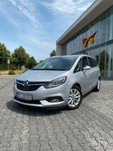 Opel Zafira Tourer 1.6 CDTi ecoFLEX - Opel Zafira Tourer in Düsseldorf